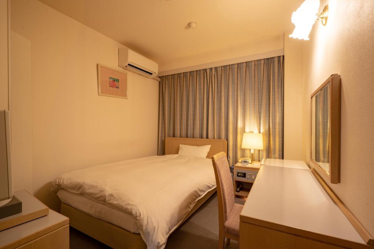 Kitsuregawa Country Club & Bihada Onsen Hotel Kitsuregawa Sakuyama Exteriör bild