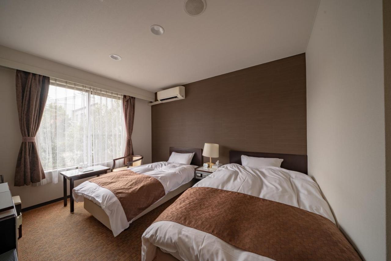 Kitsuregawa Country Club & Bihada Onsen Hotel Kitsuregawa Sakuyama Exteriör bild